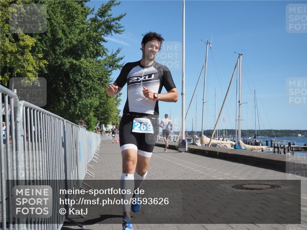 17.08.2025 - KN Förde Triathlon 2025 KatJ http://msf.ph/oto/8593626 17.08.2025 11:37:59 Laufen 269 meine-sportfotos.de
