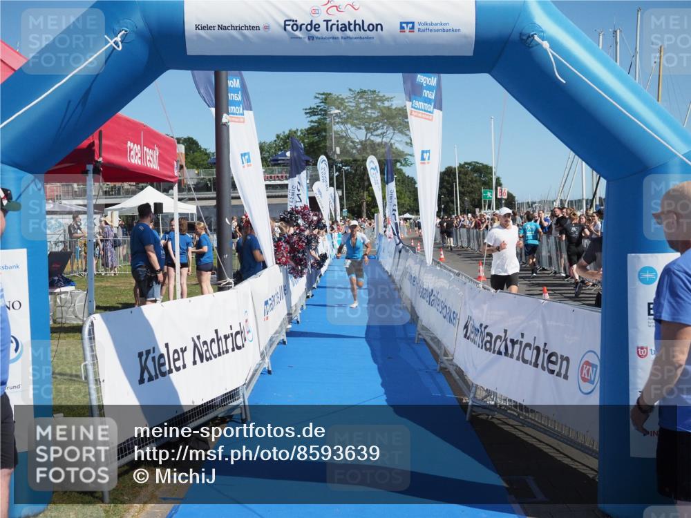 17.08.2025 - KN Förde Triathlon 2025 MichiJ http://msf.ph/oto/8593639 17.08.2025 12:01:11 Laufen 275 meine-sportfotos.de