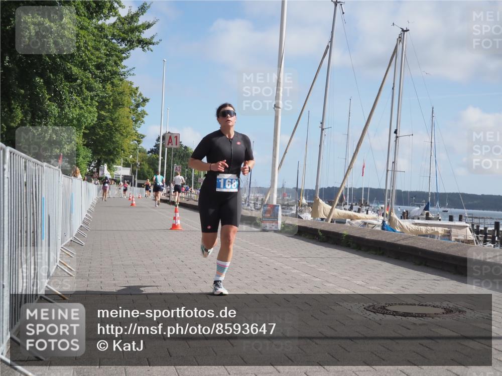 17.08.2025 - KN Förde Triathlon 2025 KatJ http://msf.ph/oto/8593647 17.08.2025 10:21:24 Laufen 168 meine-sportfotos.de