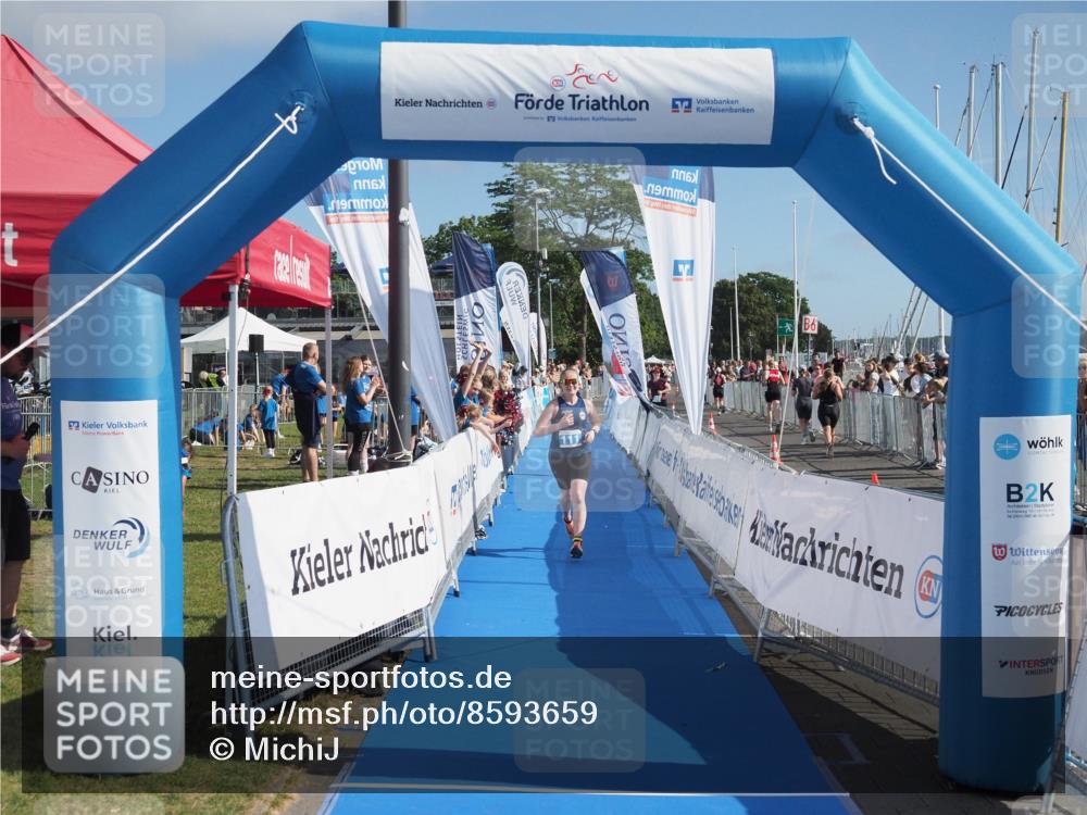 17.08.2025 - KN Förde Triathlon 2025 MichiJ http://msf.ph/oto/8593659 17.08.2025 10:37:08 Laufen 111, 185 meine-sportfotos.de