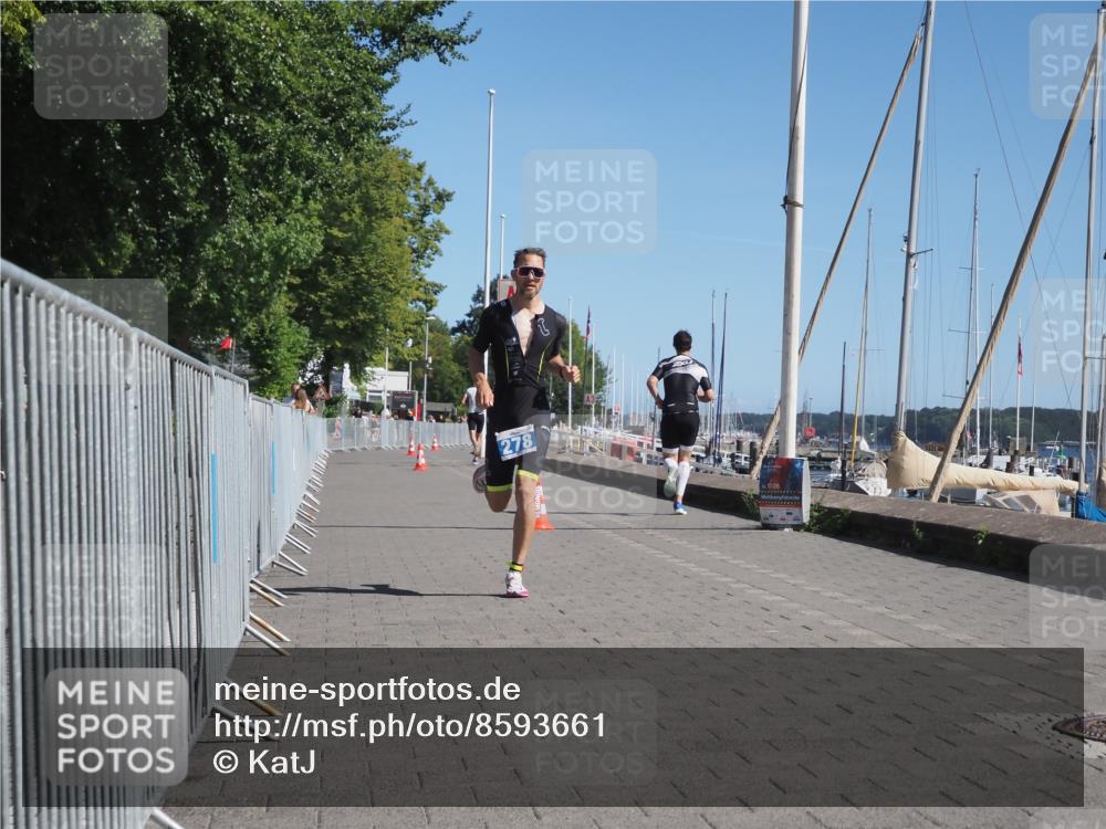 17.08.2025 - KN Förde Triathlon 2025 KatJ http://msf.ph/oto/8593661 17.08.2025 11:38:07 Laufen 278 meine-sportfotos.de