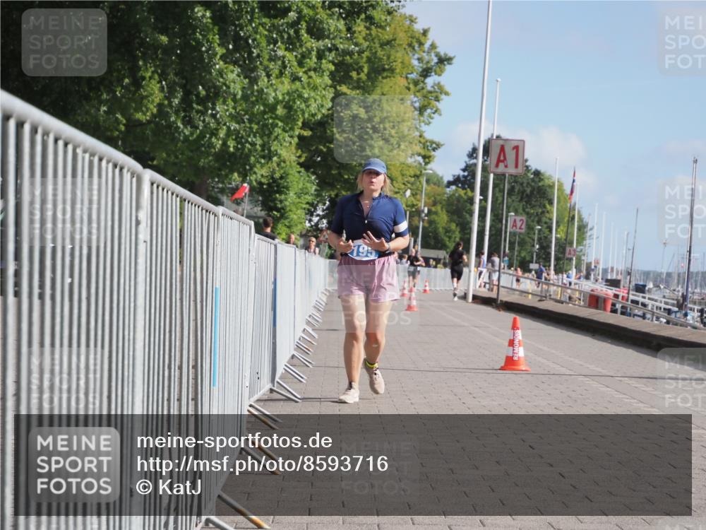 17.08.2025 - KN Förde Triathlon 2025 KatJ http://msf.ph/oto/8593716 17.08.2025 10:21:45 Laufen 195 meine-sportfotos.de