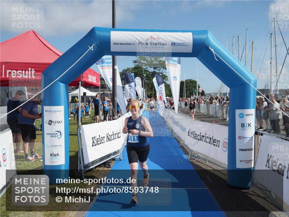 17.08.2025 - KN Förde Triathlon 2025 MichiJ http://msf.ph/oto/8593748 17.08.2025 10:37:10 Laufen 111 meine-sportfotos.de