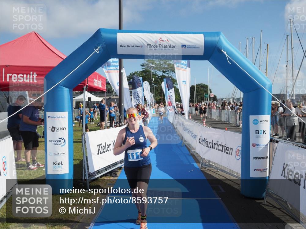 17.08.2025 - KN Förde Triathlon 2025 MichiJ http://msf.ph/oto/8593757 17.08.2025 10:37:10 Laufen 111 meine-sportfotos.de
