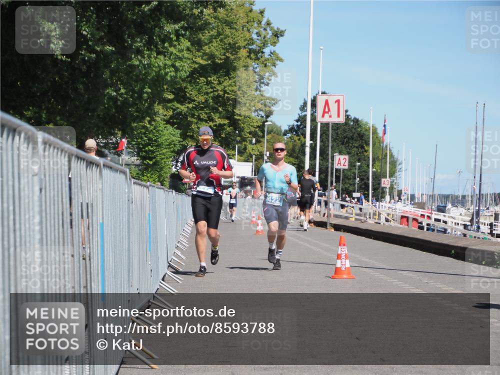 17.08.2025 - KN Förde Triathlon 2025 KatJ http://msf.ph/oto/8593788 17.08.2025 13:39:42 Laufen 412, 422 meine-sportfotos.de