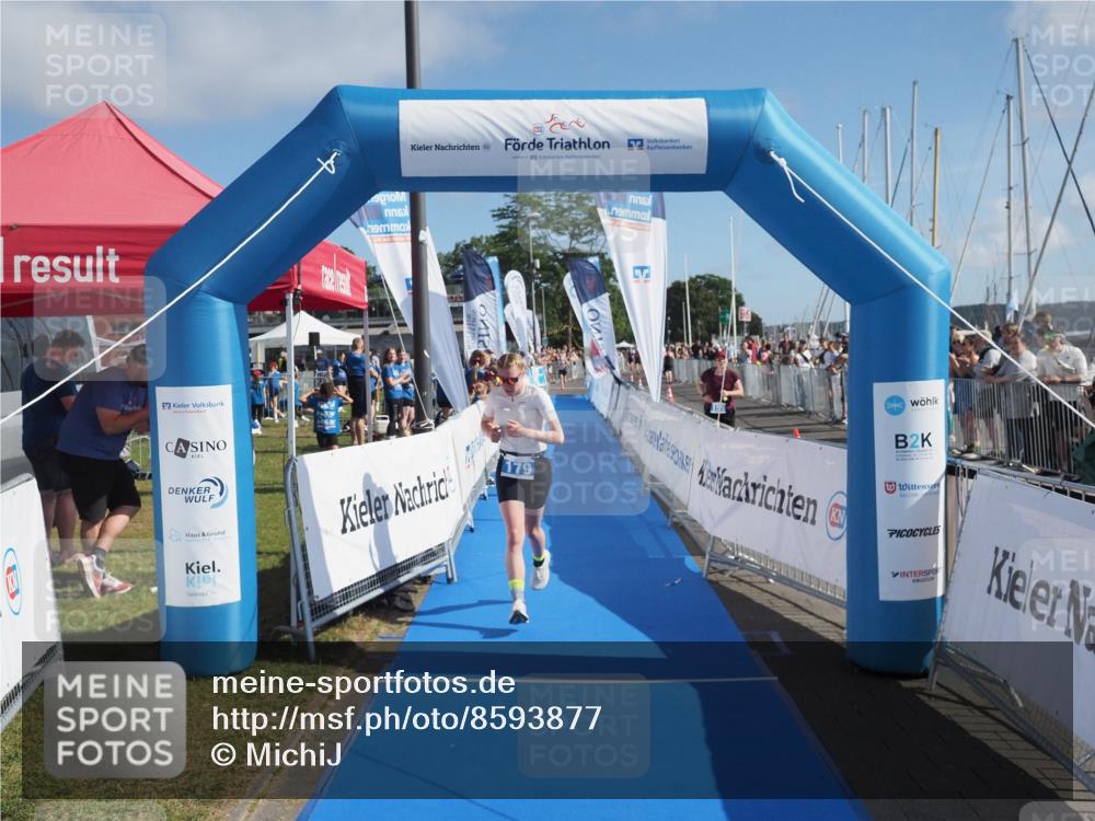 17.08.2025 - KN Förde Triathlon 2025 MichiJ http://msf.ph/oto/8593877 17.08.2025 10:37:17 Laufen 179 meine-sportfotos.de