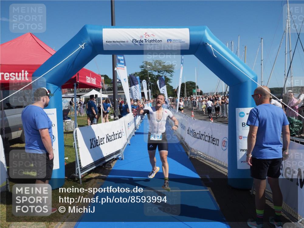 17.08.2025 - KN Förde Triathlon 2025 MichiJ http://msf.ph/oto/8593994 17.08.2025 12:01:18 Laufen 275, 287 meine-sportfotos.de
