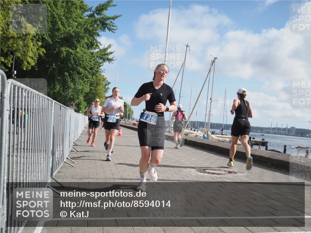 17.08.2025 - KN Förde Triathlon 2025 KatJ http://msf.ph/oto/8594014 17.08.2025 10:22:02 Laufen 125, 126, 147, 148, 153, 166, 224 meine-sportfotos.de