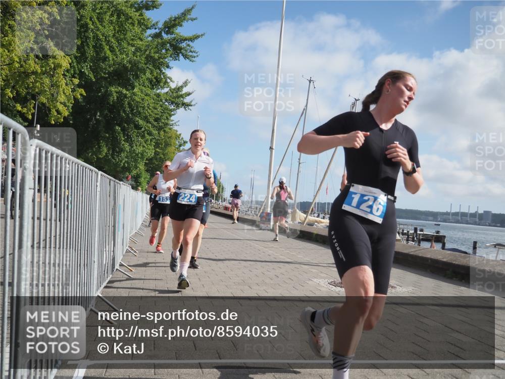 17.08.2025 - KN Förde Triathlon 2025 KatJ http://msf.ph/oto/8594035 17.08.2025 10:22:03 Laufen 125, 126, 147, 148, 153, 166, 224 meine-sportfotos.de