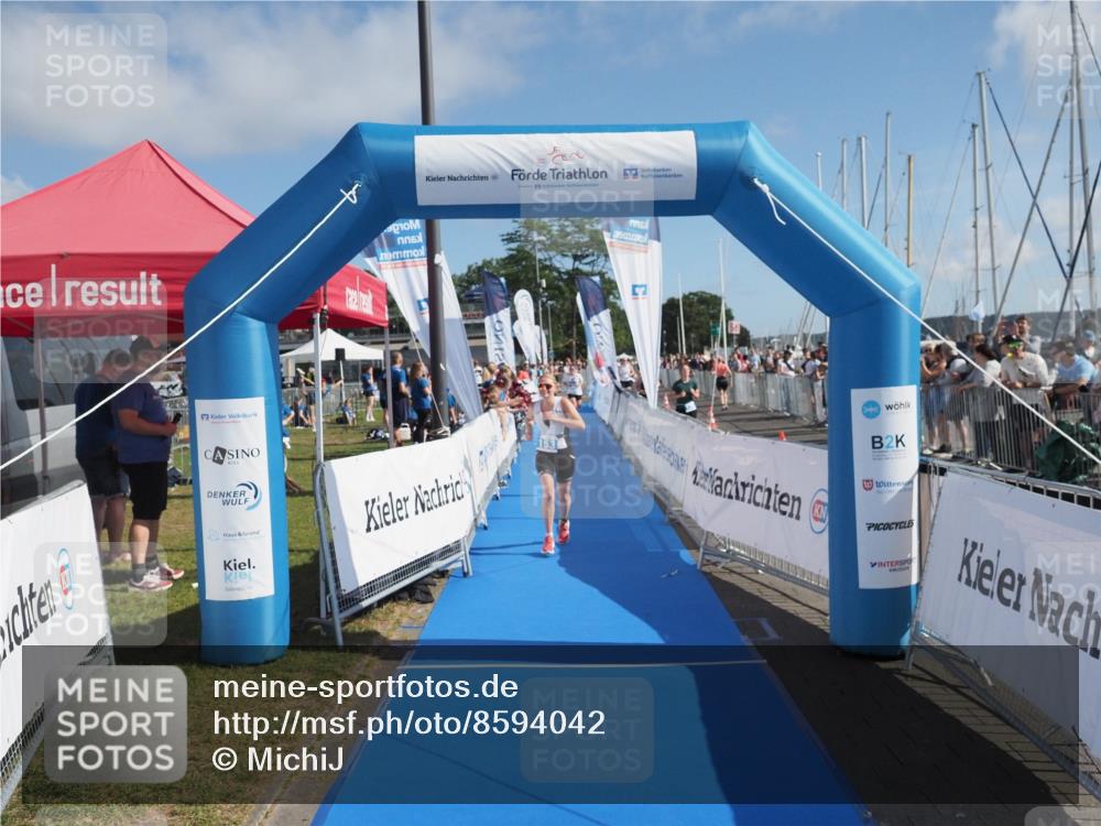 17.08.2025 - KN Förde Triathlon 2025 MichiJ http://msf.ph/oto/8594042 17.08.2025 10:37:29 Laufen 153 meine-sportfotos.de