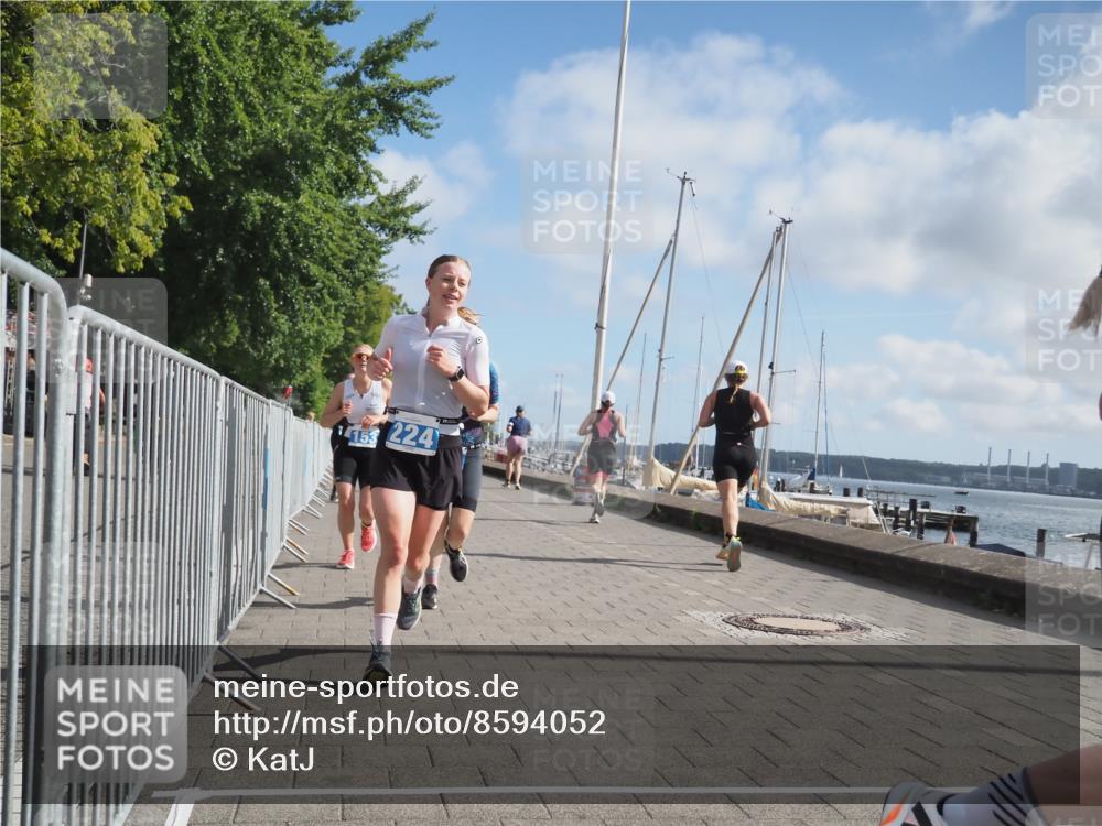 17.08.2025 - KN Förde Triathlon 2025 KatJ http://msf.ph/oto/8594052 17.08.2025 10:22:03 Laufen 125, 126, 147, 148, 153, 166, 224 meine-sportfotos.de
