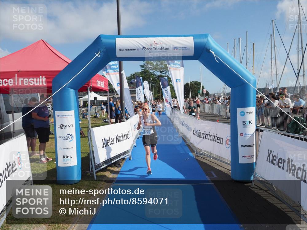 17.08.2025 - KN Förde Triathlon 2025 MichiJ http://msf.ph/oto/8594071 17.08.2025 10:37:30 Laufen 153 meine-sportfotos.de