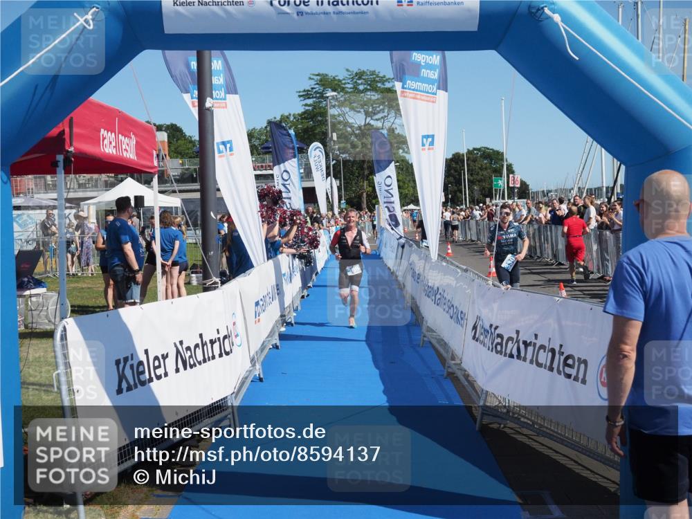 17.08.2025 - KN Förde Triathlon 2025 MichiJ http://msf.ph/oto/8594137 17.08.2025 12:01:29 Laufen 389 meine-sportfotos.de