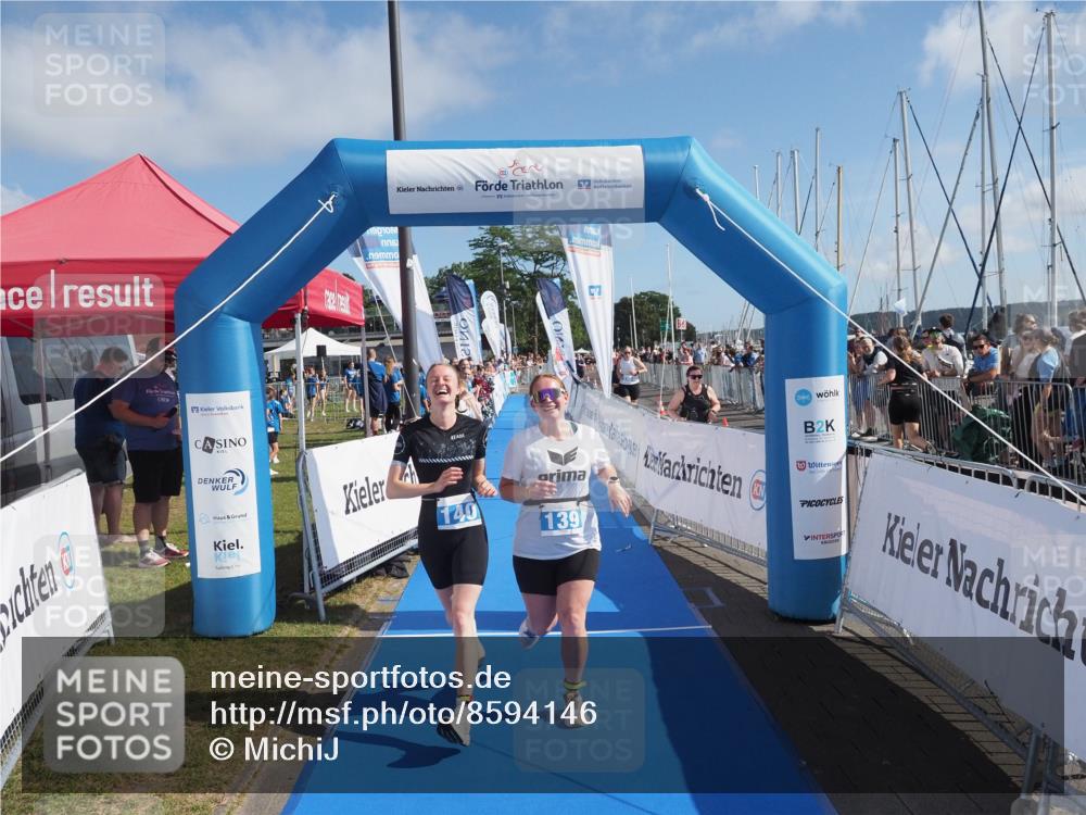 17.08.2025 - KN Förde Triathlon 2025 MichiJ http://msf.ph/oto/8594146 17.08.2025 10:37:36 Laufen 139, 140 meine-sportfotos.de