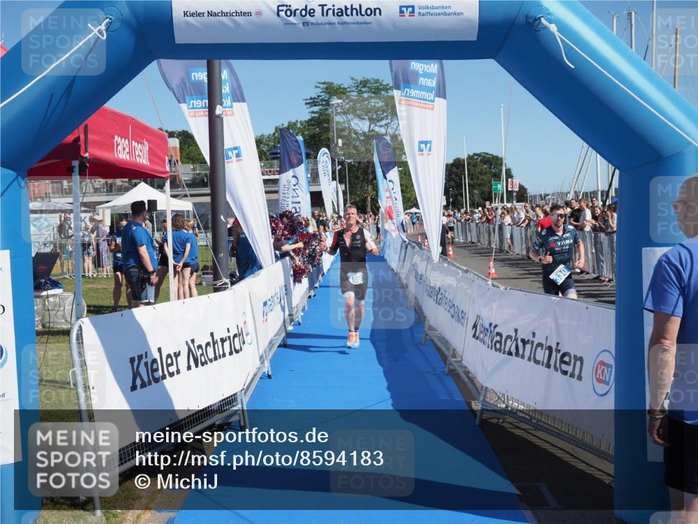 17.08.2025 - KN Förde Triathlon 2025 MichiJ http://msf.ph/oto/8594183 17.08.2025 12:01:30 Laufen 389 meine-sportfotos.de