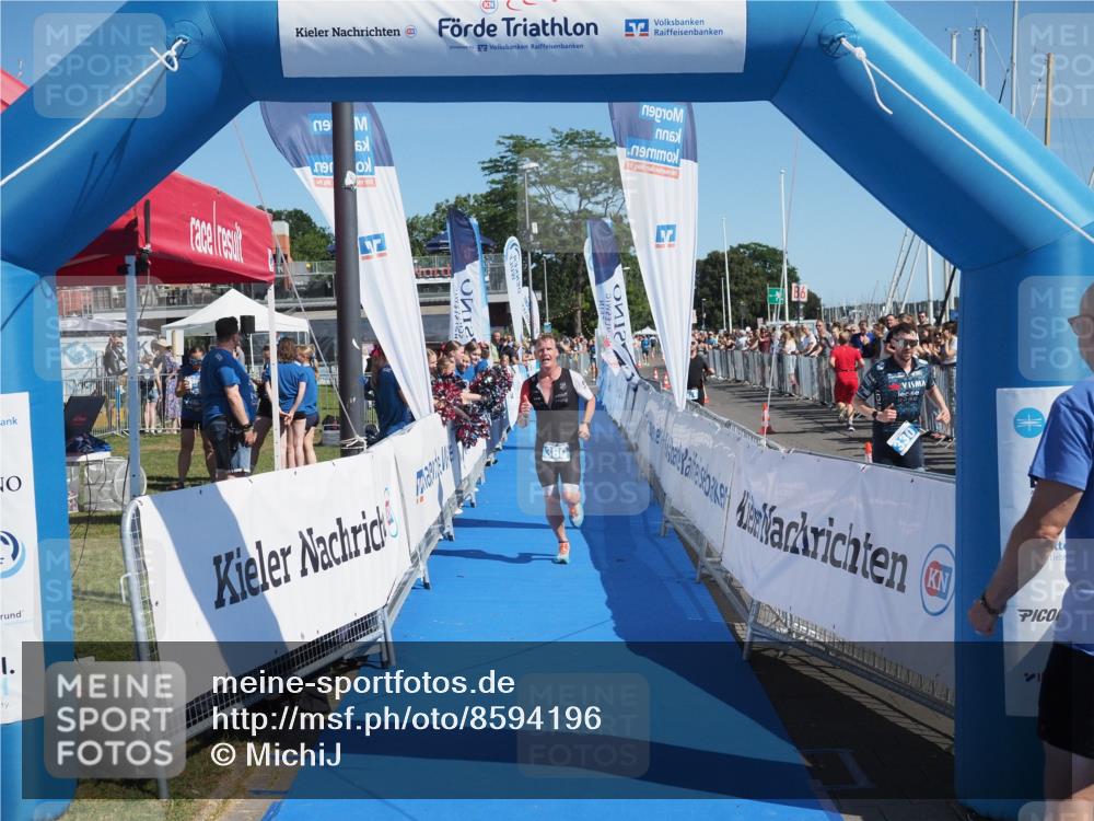17.08.2025 - KN Förde Triathlon 2025 MichiJ http://msf.ph/oto/8594196 17.08.2025 12:01:30 Laufen 389 meine-sportfotos.de