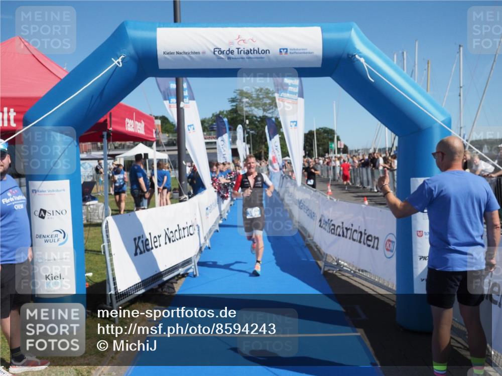 17.08.2025 - KN Förde Triathlon 2025 MichiJ http://msf.ph/oto/8594243 17.08.2025 12:01:31 Laufen 389 meine-sportfotos.de