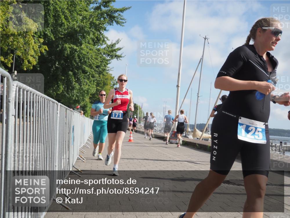 17.08.2025 - KN Förde Triathlon 2025 KatJ http://msf.ph/oto/8594247 17.08.2025 10:22:12 Laufen 125, 171, 219 meine-sportfotos.de