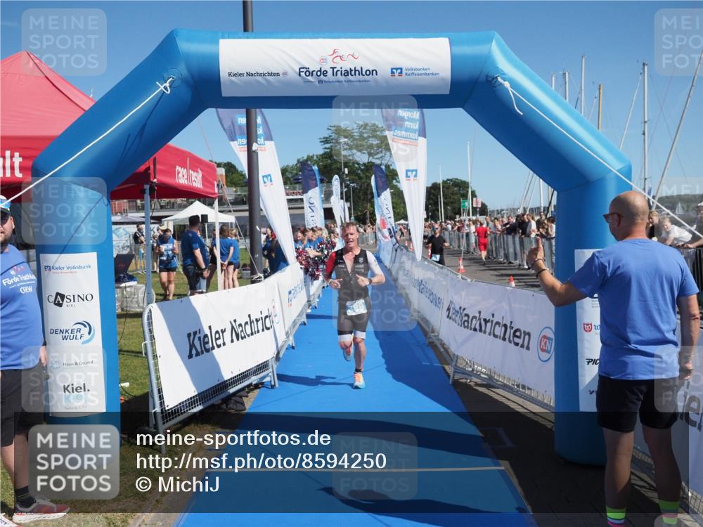 17.08.2025 - KN Förde Triathlon 2025 MichiJ http://msf.ph/oto/8594250 17.08.2025 12:01:31 Laufen 389 meine-sportfotos.de
