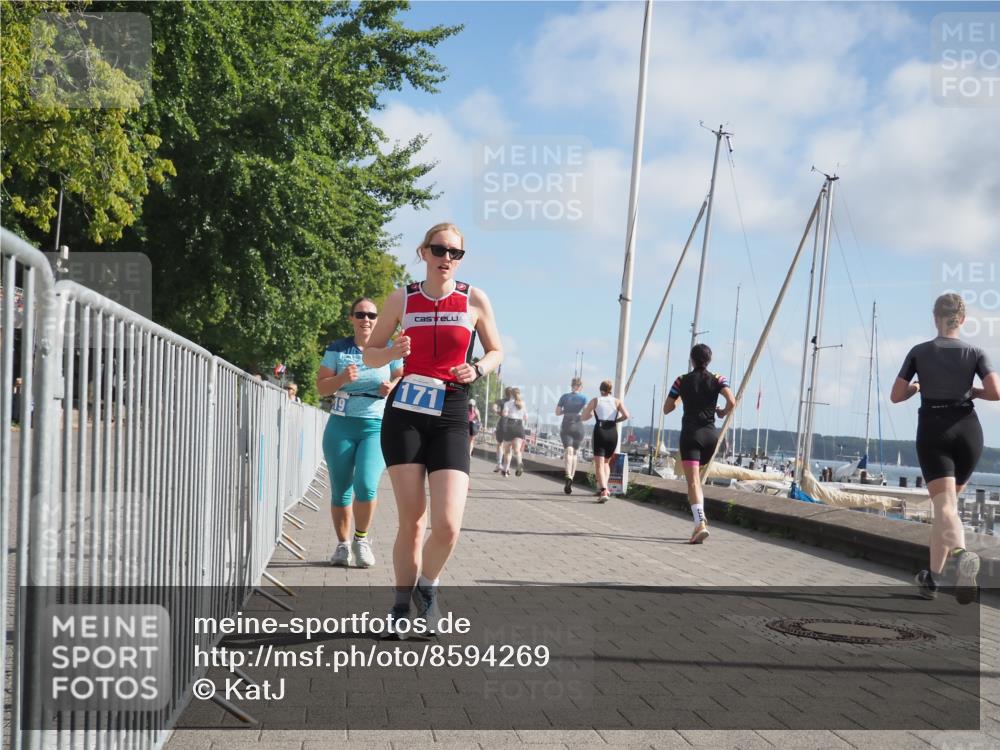 17.08.2025 - KN Förde Triathlon 2025 KatJ http://msf.ph/oto/8594269 17.08.2025 10:22:12 Laufen 125, 171, 219 meine-sportfotos.de