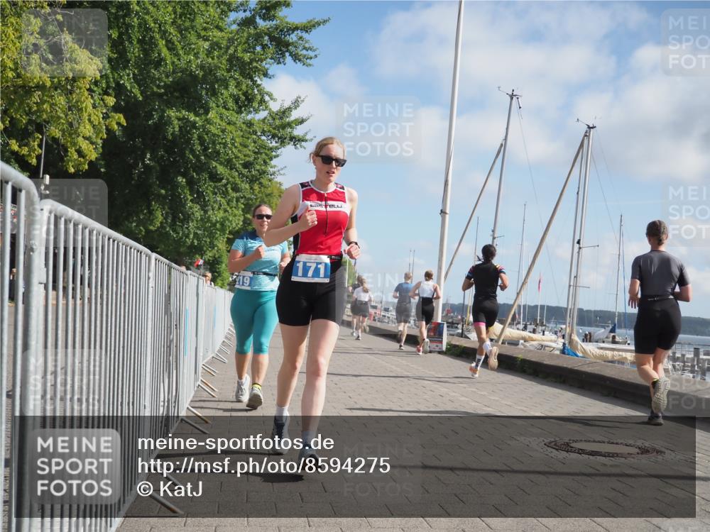 17.08.2025 - KN Förde Triathlon 2025 KatJ http://msf.ph/oto/8594275 17.08.2025 10:22:12 Laufen 125, 171, 219 meine-sportfotos.de