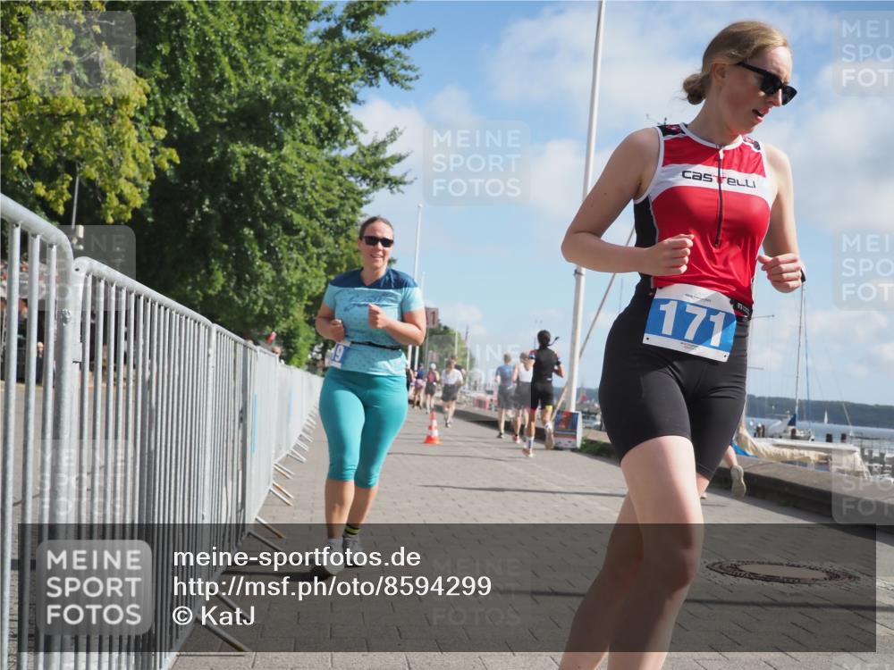 17.08.2025 - KN Förde Triathlon 2025 KatJ http://msf.ph/oto/8594299 17.08.2025 10:22:13 Laufen 125, 171, 219 meine-sportfotos.de