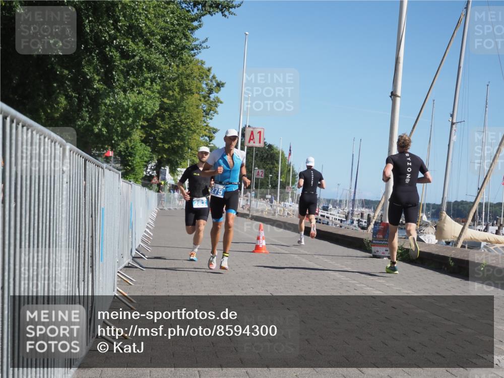 17.08.2025 - KN Förde Triathlon 2025 KatJ http://msf.ph/oto/8594300 17.08.2025 11:39:40 Laufen 275, 283 meine-sportfotos.de