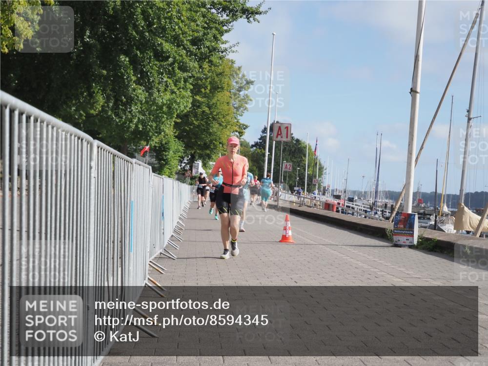 17.08.2025 - KN Förde Triathlon 2025 KatJ http://msf.ph/oto/8594345 17.08.2025 10:22:37 Laufen 141, 216, 225 meine-sportfotos.de