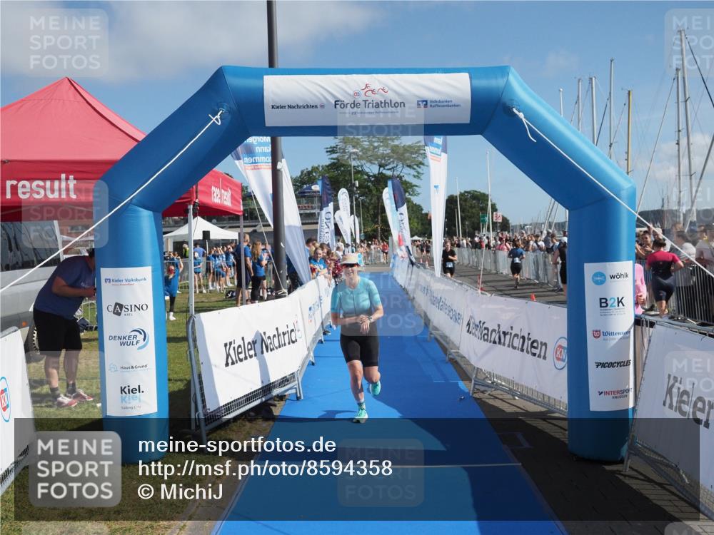 17.08.2025 - KN Förde Triathlon 2025 MichiJ http://msf.ph/oto/8594358 17.08.2025 10:38:08 Laufen 141 meine-sportfotos.de