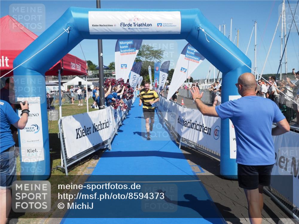 17.08.2025 - KN Förde Triathlon 2025 MichiJ http://msf.ph/oto/8594373 17.08.2025 13:55:12 Laufen 427, 470 meine-sportfotos.de