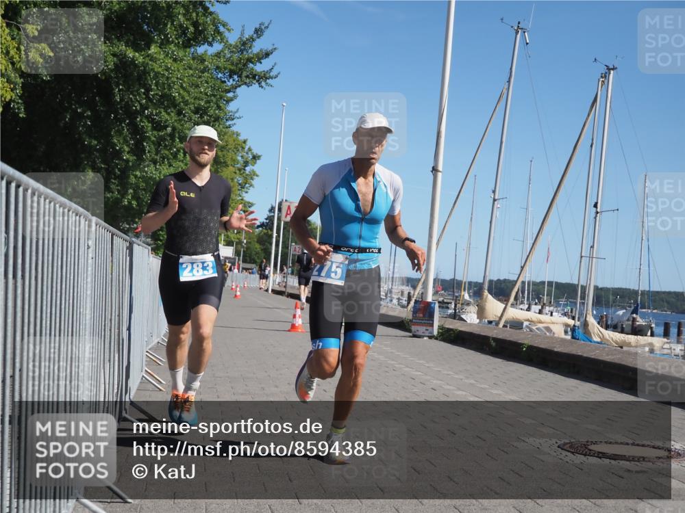 17.08.2025 - KN Förde Triathlon 2025 KatJ http://msf.ph/oto/8594385 17.08.2025 11:39:42 Laufen 275, 283 meine-sportfotos.de