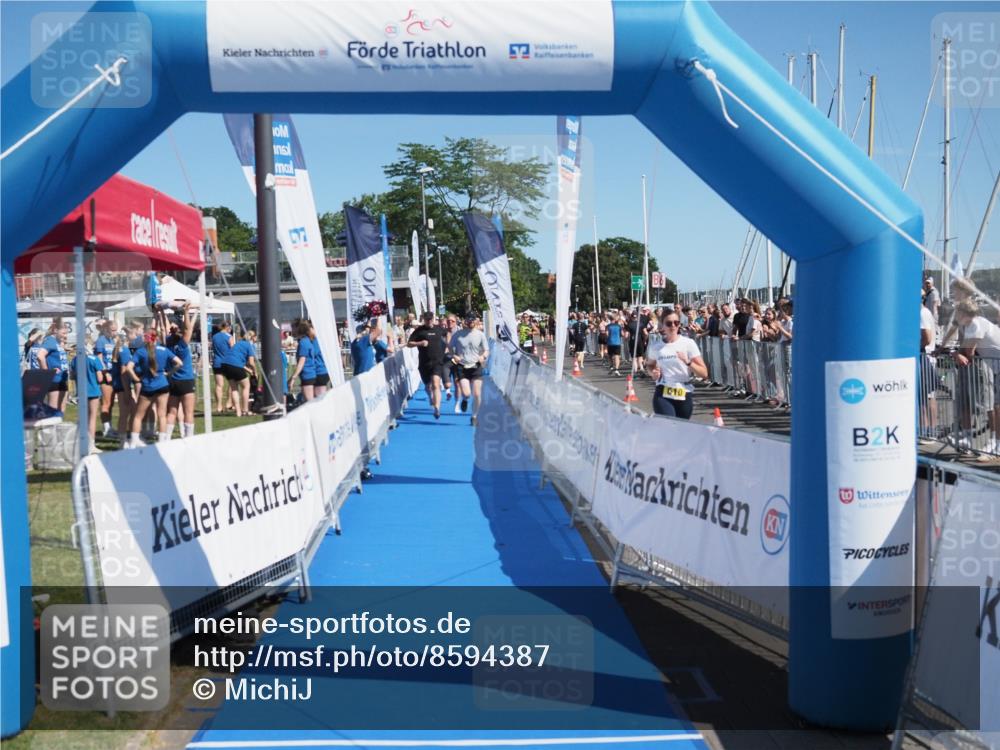 17.08.2025 - KN Förde Triathlon 2025 MichiJ http://msf.ph/oto/8594387 17.08.2025 12:03:19 Laufen 643 meine-sportfotos.de