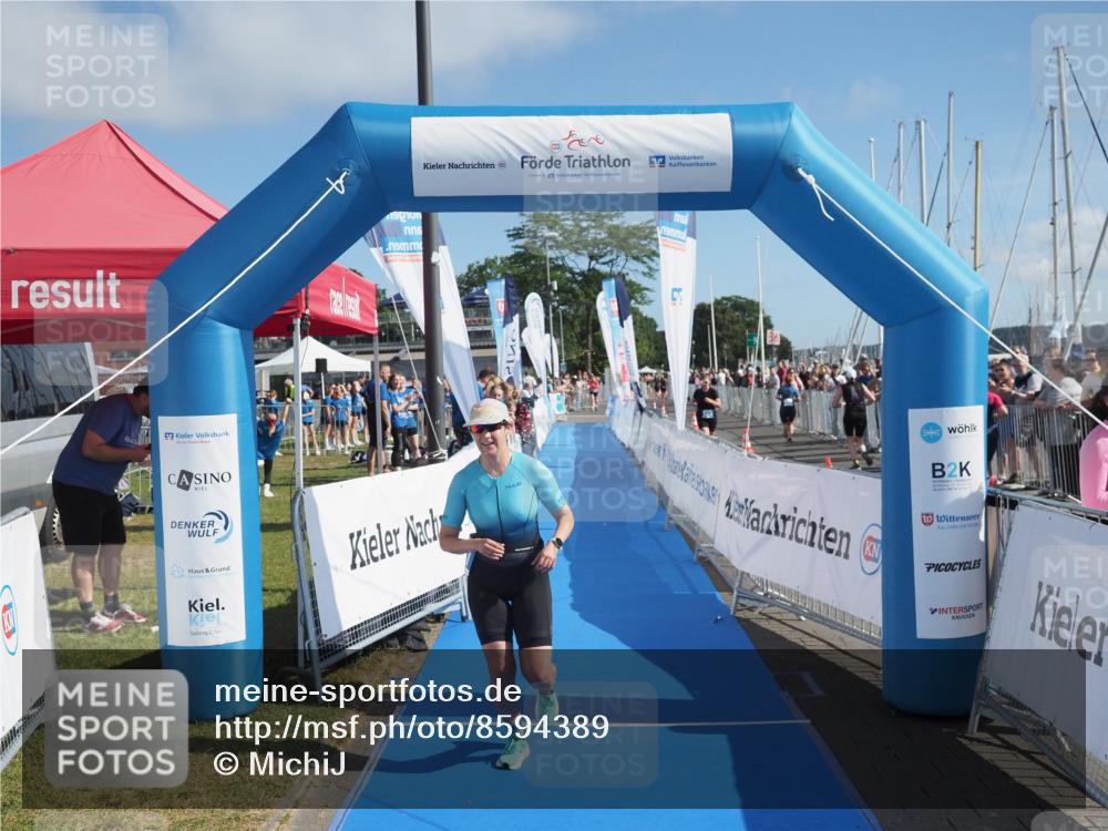 17.08.2025 - KN Förde Triathlon 2025 MichiJ http://msf.ph/oto/8594389 17.08.2025 10:38:09 Laufen 141 meine-sportfotos.de