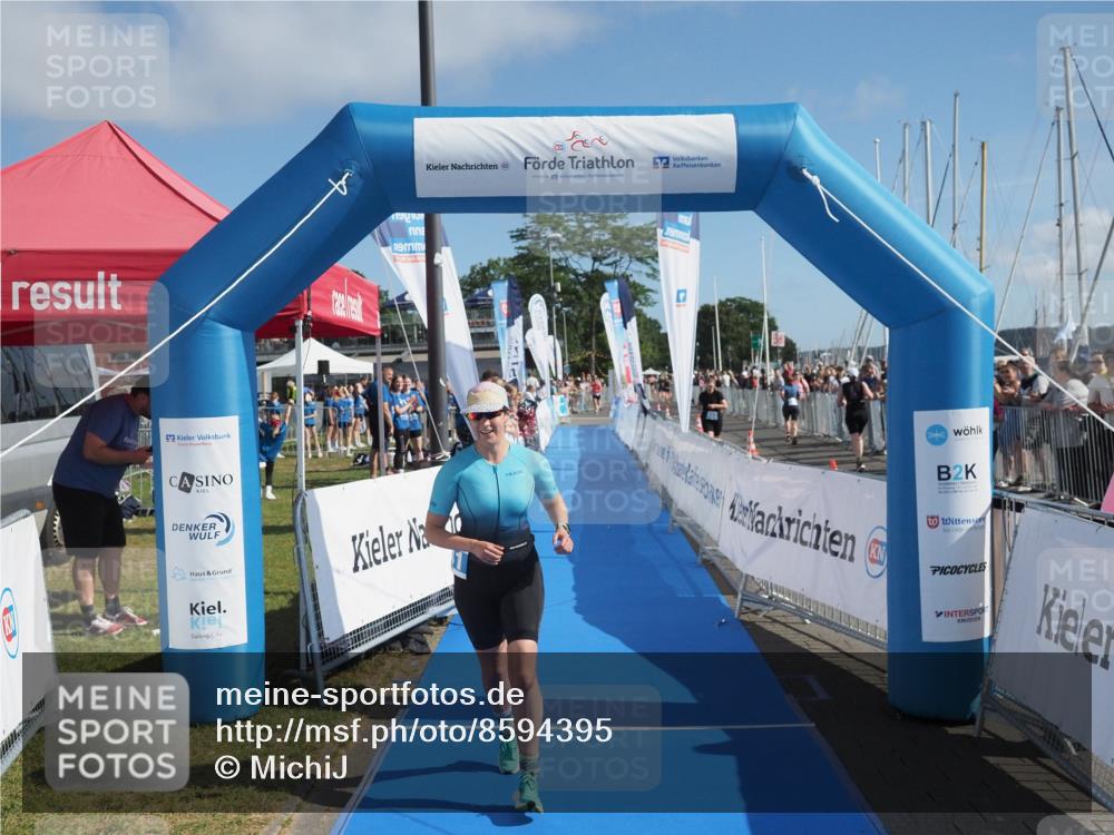 17.08.2025 - KN Förde Triathlon 2025 MichiJ http://msf.ph/oto/8594395 17.08.2025 10:38:09 Laufen 141 meine-sportfotos.de