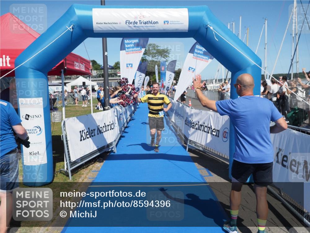 17.08.2025 - KN Förde Triathlon 2025 MichiJ http://msf.ph/oto/8594396 17.08.2025 13:55:13 Laufen 427, 470 meine-sportfotos.de