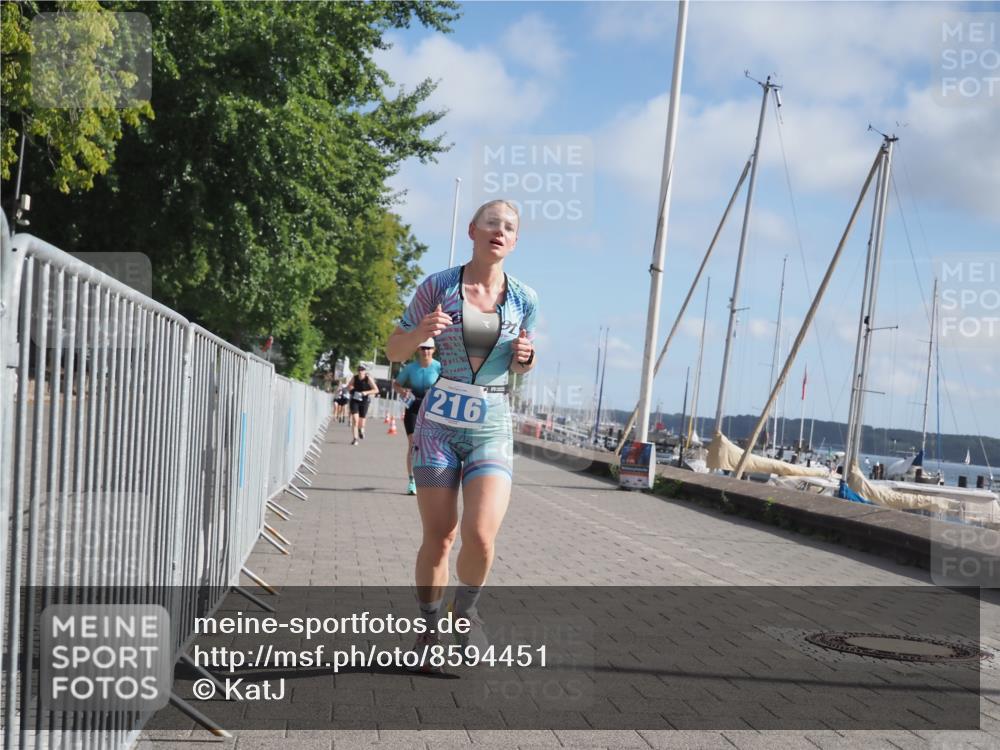 17.08.2025 - KN Förde Triathlon 2025 KatJ http://msf.ph/oto/8594451 17.08.2025 10:22:43 Laufen 141, 216, 225 meine-sportfotos.de