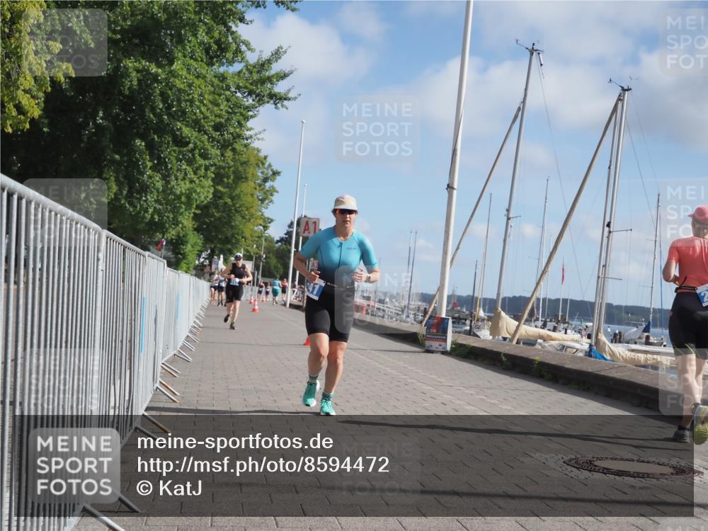 17.08.2025 - KN Förde Triathlon 2025 KatJ http://msf.ph/oto/8594472 17.08.2025 10:22:45 Laufen 141, 197, 216 meine-sportfotos.de