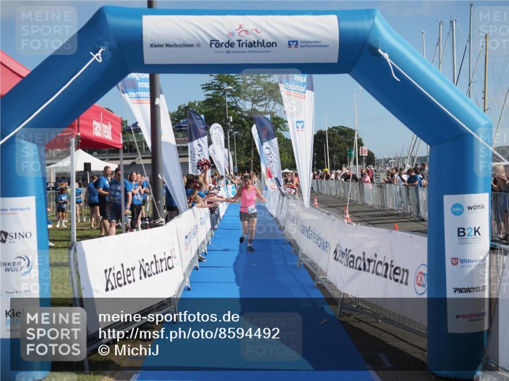 17.08.2025 - KN Förde Triathlon 2025 MichiJ http://msf.ph/oto/8594492 17.08.2025 10:38:27 Laufen 135 meine-sportfotos.de