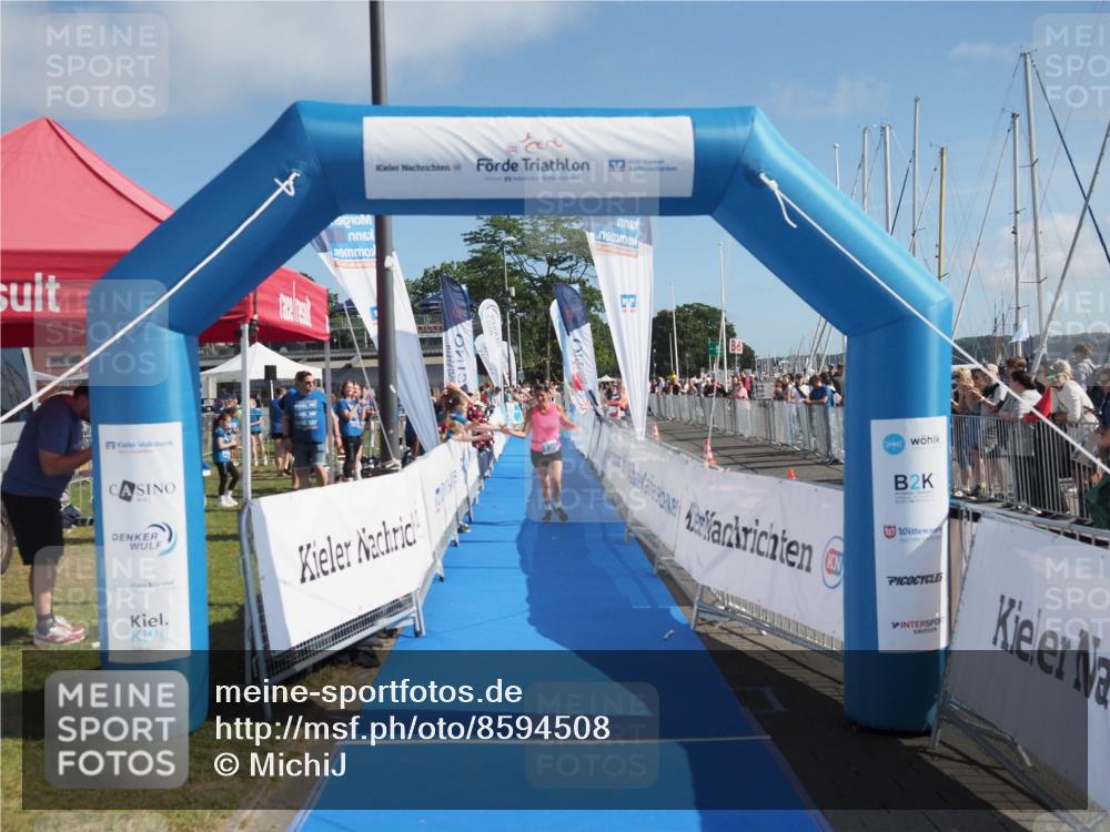 17.08.2025 - KN Förde Triathlon 2025 MichiJ http://msf.ph/oto/8594508 17.08.2025 10:38:27 Laufen 135 meine-sportfotos.de