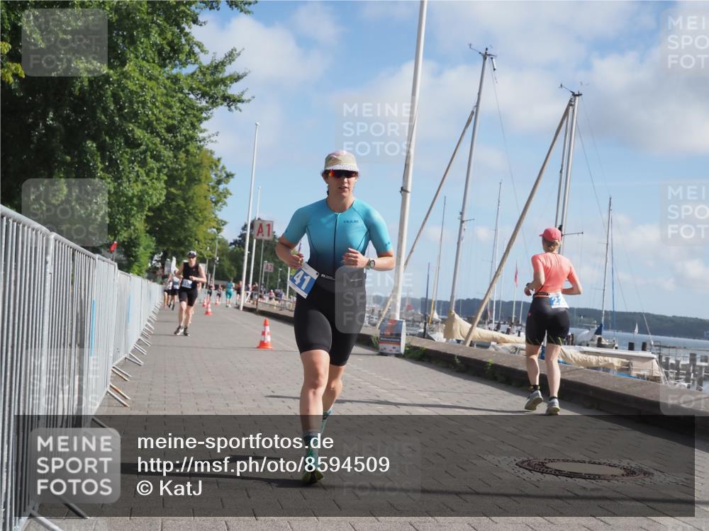 17.08.2025 - KN Förde Triathlon 2025 KatJ http://msf.ph/oto/8594509 17.08.2025 10:22:46 Laufen 141, 197, 202 meine-sportfotos.de