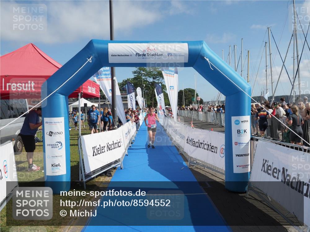 17.08.2025 - KN Förde Triathlon 2025 MichiJ http://msf.ph/oto/8594552 17.08.2025 10:38:28 Laufen 135 meine-sportfotos.de