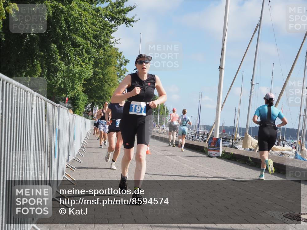 17.08.2025 - KN Förde Triathlon 2025 KatJ http://msf.ph/oto/8594574 17.08.2025 10:22:52 Laufen 107, 111, 145, 197, 202 meine-sportfotos.de