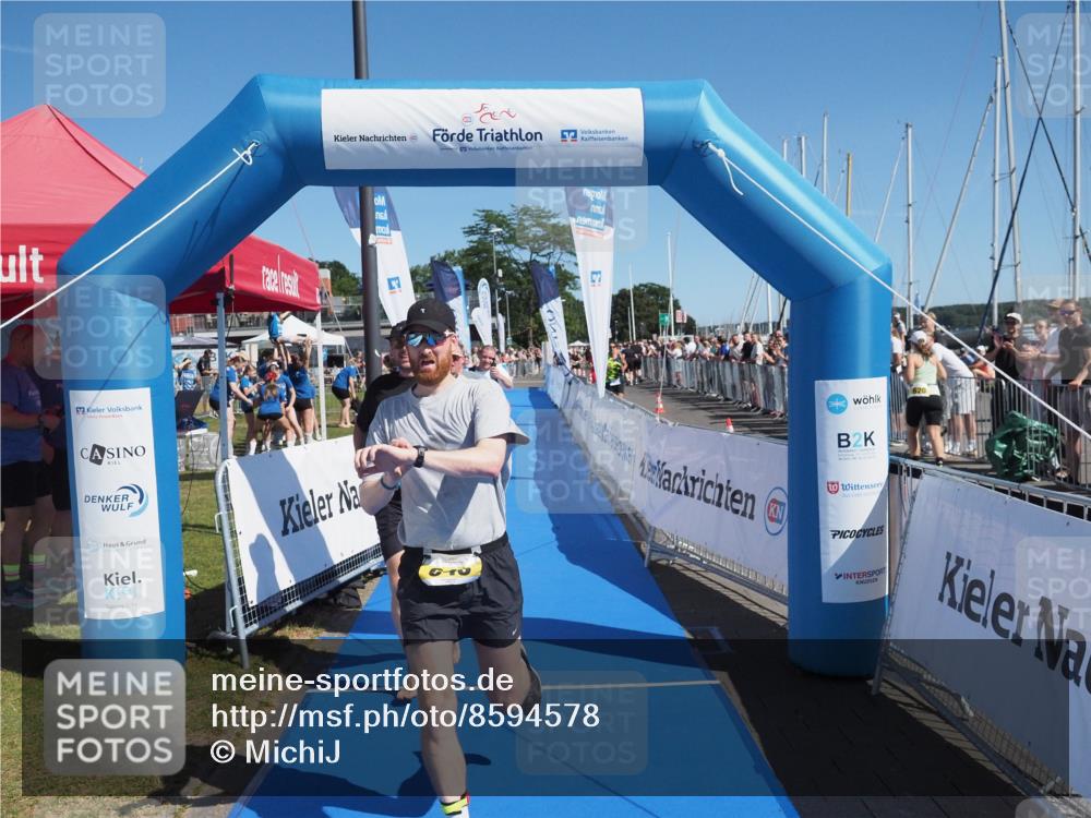 17.08.2025 - KN Förde Triathlon 2025 MichiJ http://msf.ph/oto/8594578 17.08.2025 12:03:23 Laufen 643 meine-sportfotos.de