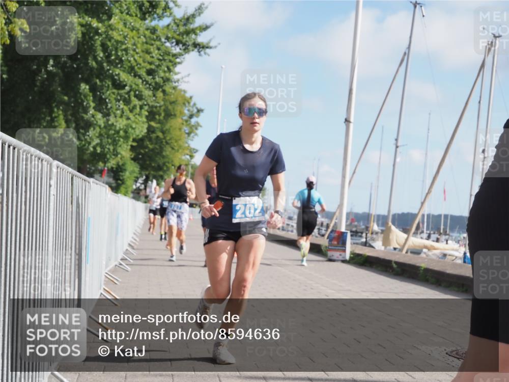 17.08.2025 - KN Förde Triathlon 2025 KatJ http://msf.ph/oto/8594636 17.08.2025 10:22:54 Laufen 107, 111, 118, 145, 197, 202 meine-sportfotos.de