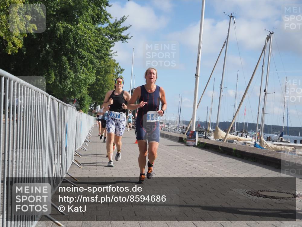 17.08.2025 - KN Förde Triathlon 2025 KatJ http://msf.ph/oto/8594686 17.08.2025 10:22:57 Laufen 107, 111, 118, 145, 202, 249 meine-sportfotos.de