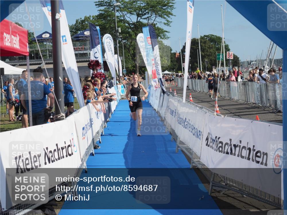 17.08.2025 - KN Förde Triathlon 2025 MichiJ http://msf.ph/oto/8594687 17.08.2025 10:38:39 Laufen 215 meine-sportfotos.de