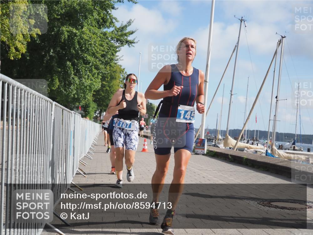 17.08.2025 - KN Förde Triathlon 2025 KatJ http://msf.ph/oto/8594713 17.08.2025 10:22:58 Laufen 107, 111, 118, 145, 202, 249 meine-sportfotos.de