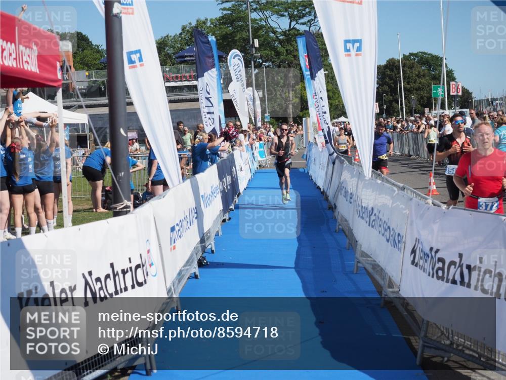 17.08.2025 - KN Förde Triathlon 2025 MichiJ http://msf.ph/oto/8594718 17.08.2025 12:03:32 Laufen 296 meine-sportfotos.de