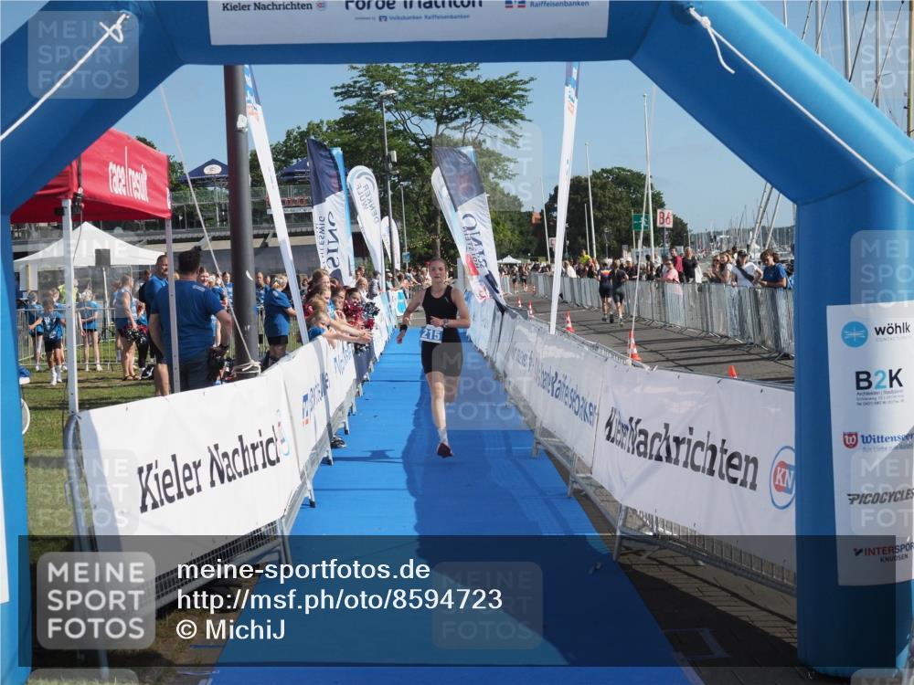 17.08.2025 - KN Förde Triathlon 2025 MichiJ http://msf.ph/oto/8594723 17.08.2025 10:38:40 Laufen 215 meine-sportfotos.de