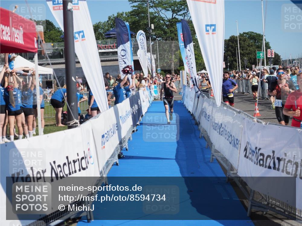 17.08.2025 - KN Förde Triathlon 2025 MichiJ http://msf.ph/oto/8594734 17.08.2025 12:03:33 Laufen 296 meine-sportfotos.de